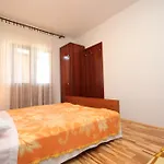 アパート With Parking Space Povljana, Pag - 6299 *