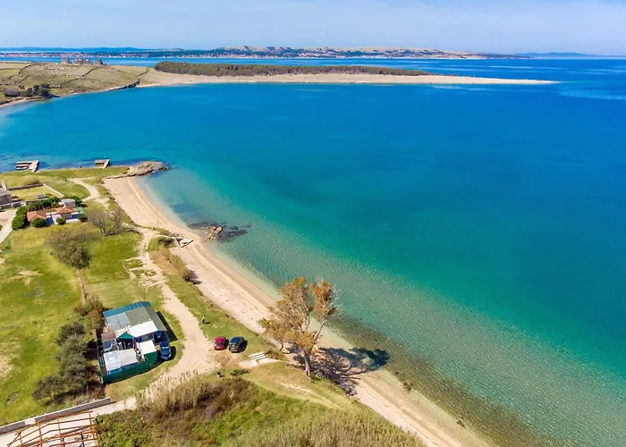 Διαμέρισμα With Parking Space Povljana, Pag - 6299 *