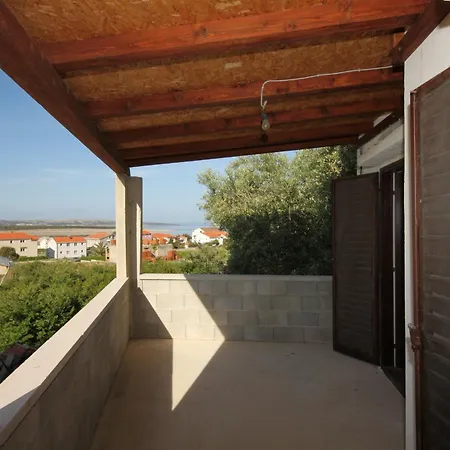 Appartamento With Parking Space Povljana, Pag - 6299 Povljana