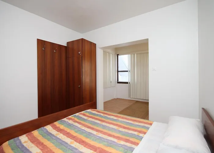 With Parking Space Povljana, Pag - 6299 Apartamento Povljana